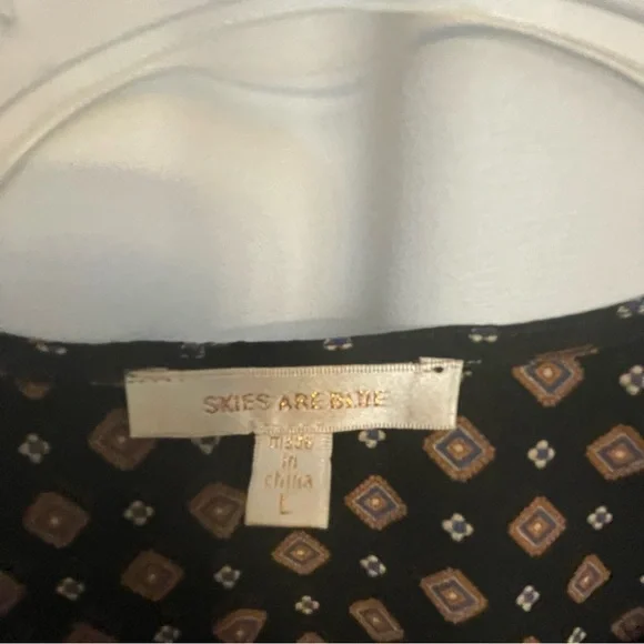 Skies Are Blue Black Dress with 3/4 Bishop Sleeves - Picture 3 of 3